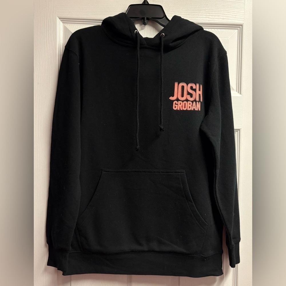 NWOT The Thread Shop Josh Groban Graphic Hoodie Sweatshirt Size Small - Picture 1 of 3
